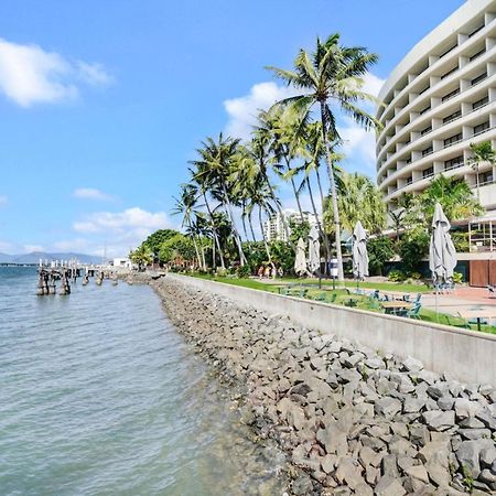 Hotel 602 Harbour Lights With Ocean Views Cairns Pokój zdjęcie