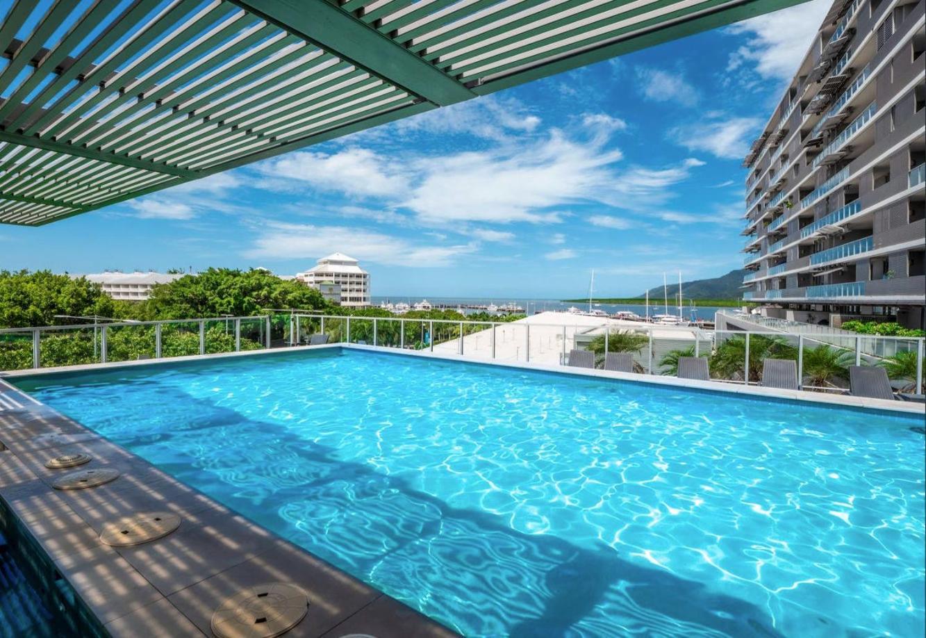 Hotel 602 Harbour Lights With Ocean Views Cairns Pokój zdjęcie