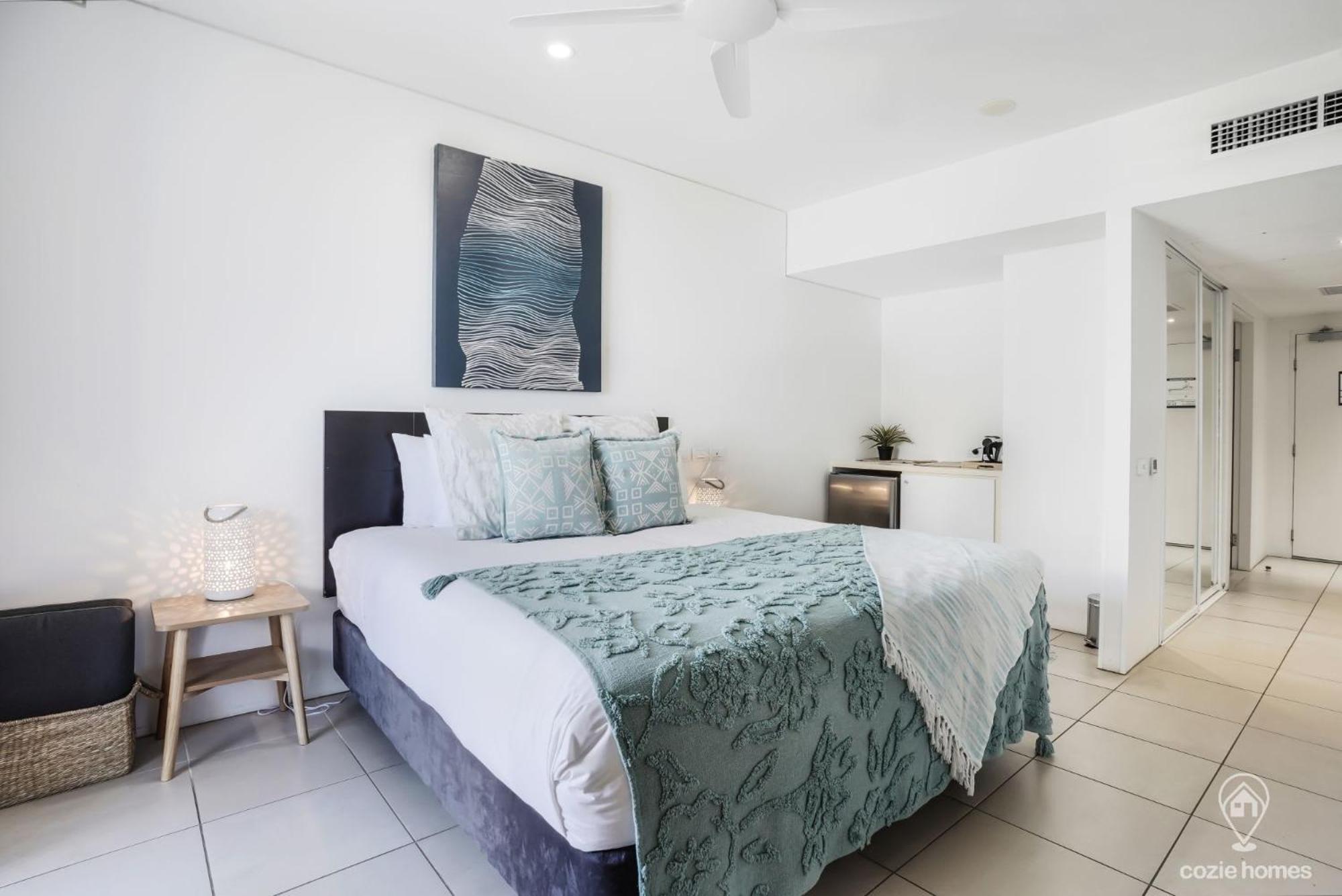 Hotel 602 Harbour Lights With Ocean Views Cairns Pokój zdjęcie